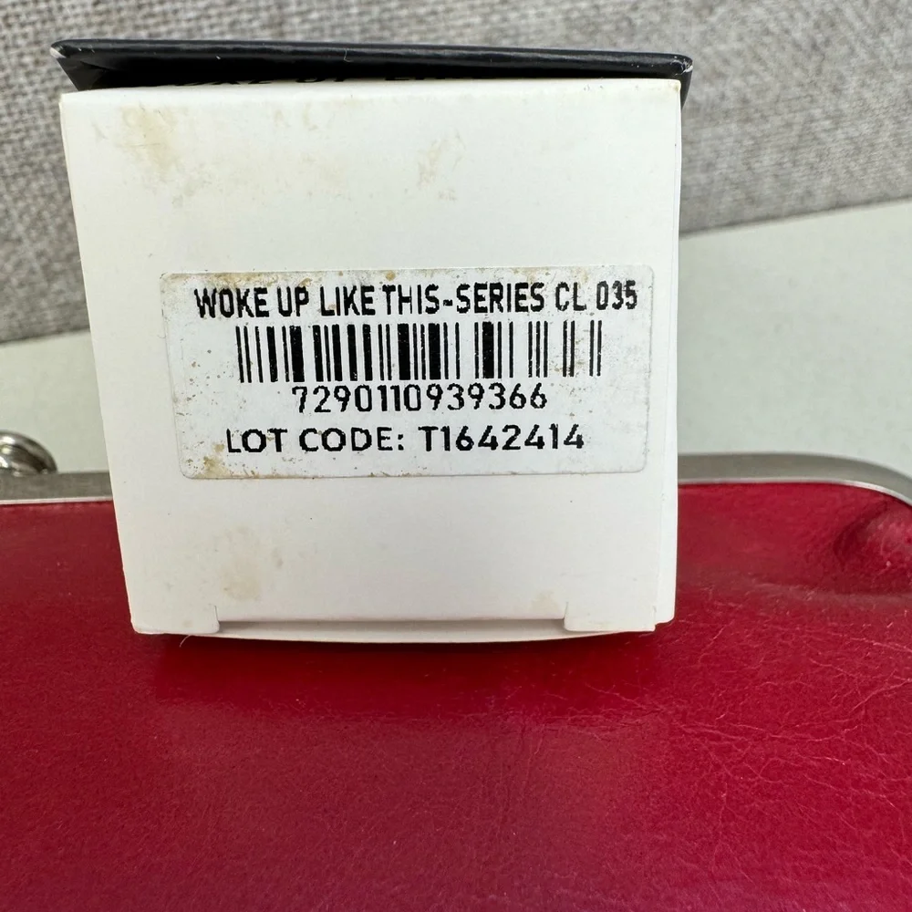 IL MAKIAGE Foundation - Natural Ivory - Picture 6 of 6